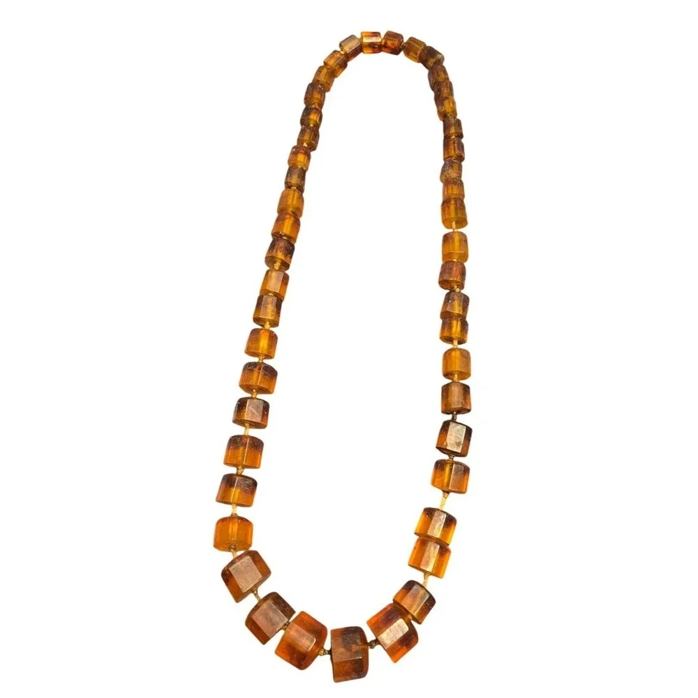 Vintage Amber Tone Faceted Lucite or Acrylic Cube Bead Necklace 26